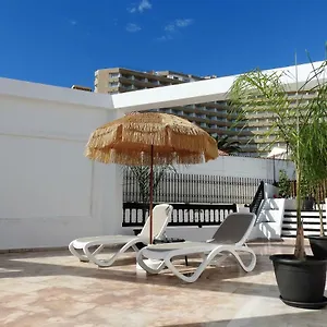 holiday-studio-1.tenerifehoteles.net/
