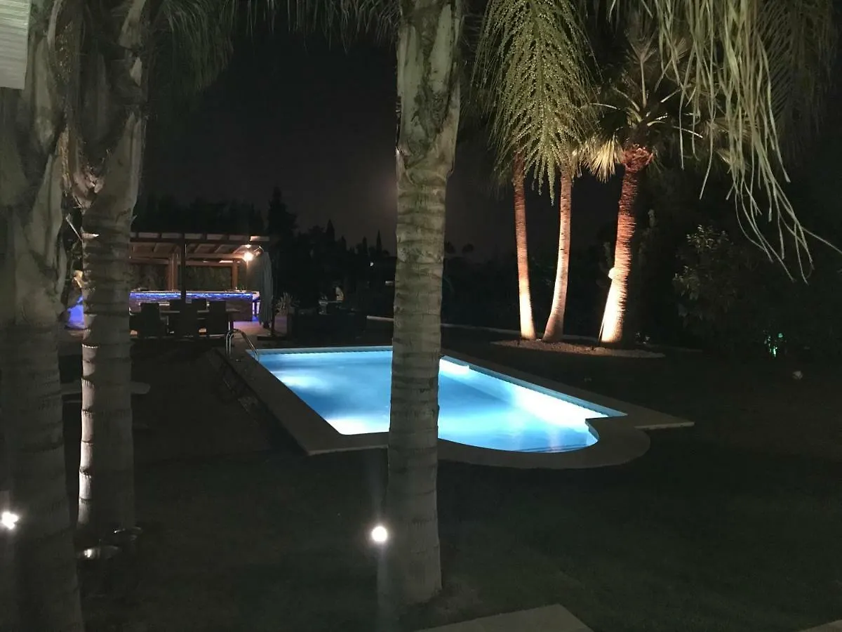 Villa Maracana Marbella Homestay