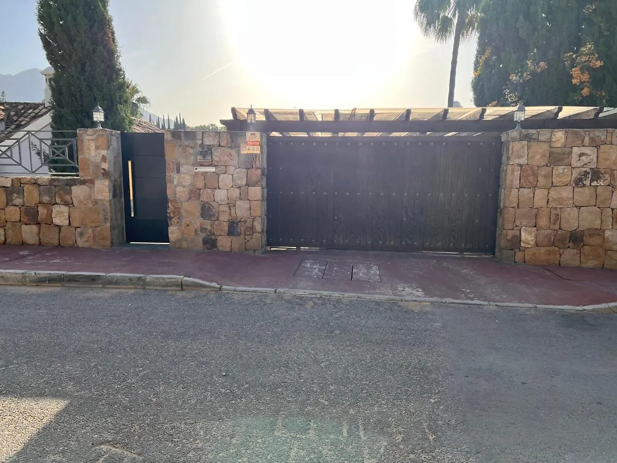 Villa Maracana Marbella Homestay